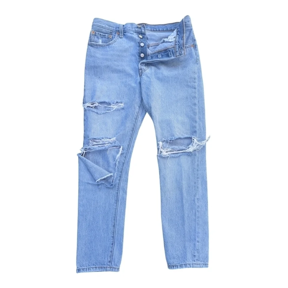 Levi's 501 button fly Thrashed busted knee light wash denim jeans W29 L28